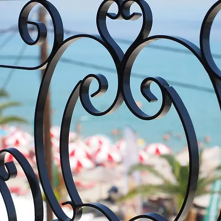 Alkionides 3* Полихроно