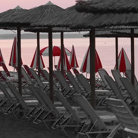 Alkionides Affittacamere Polychrono